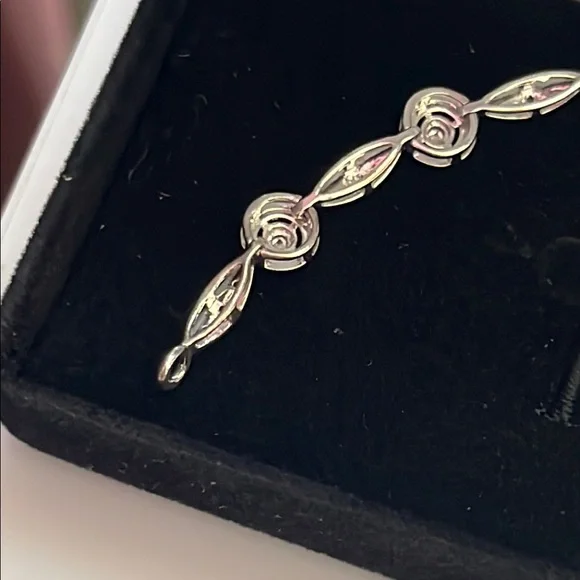 Kay Jewelers Silver Tennis Bracelet with real diamonds - Picture 5 of 12